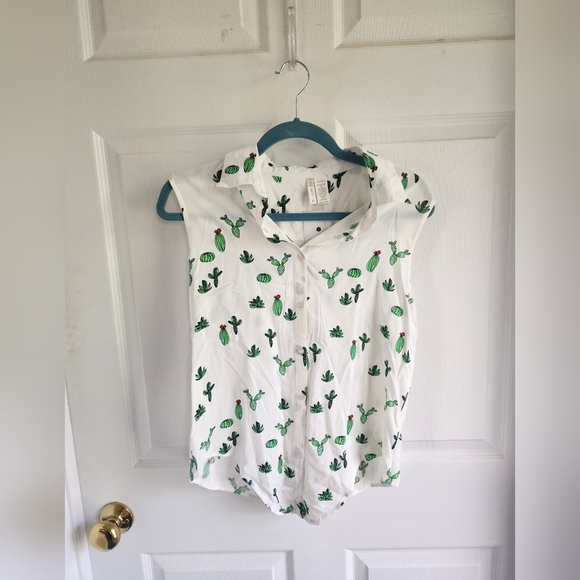 Japna Rayon Sleeveless Button Down Shirt Cactus Print - Picture 1 of 8
